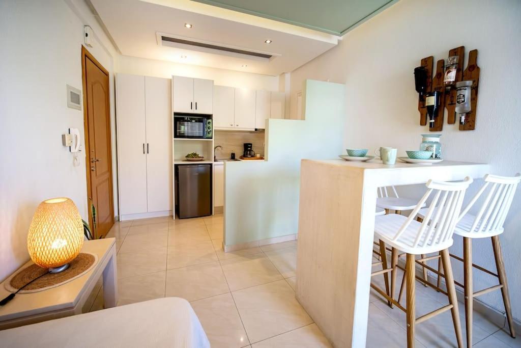 Central Thassos Apartment 3 מראה חיצוני תמונה
